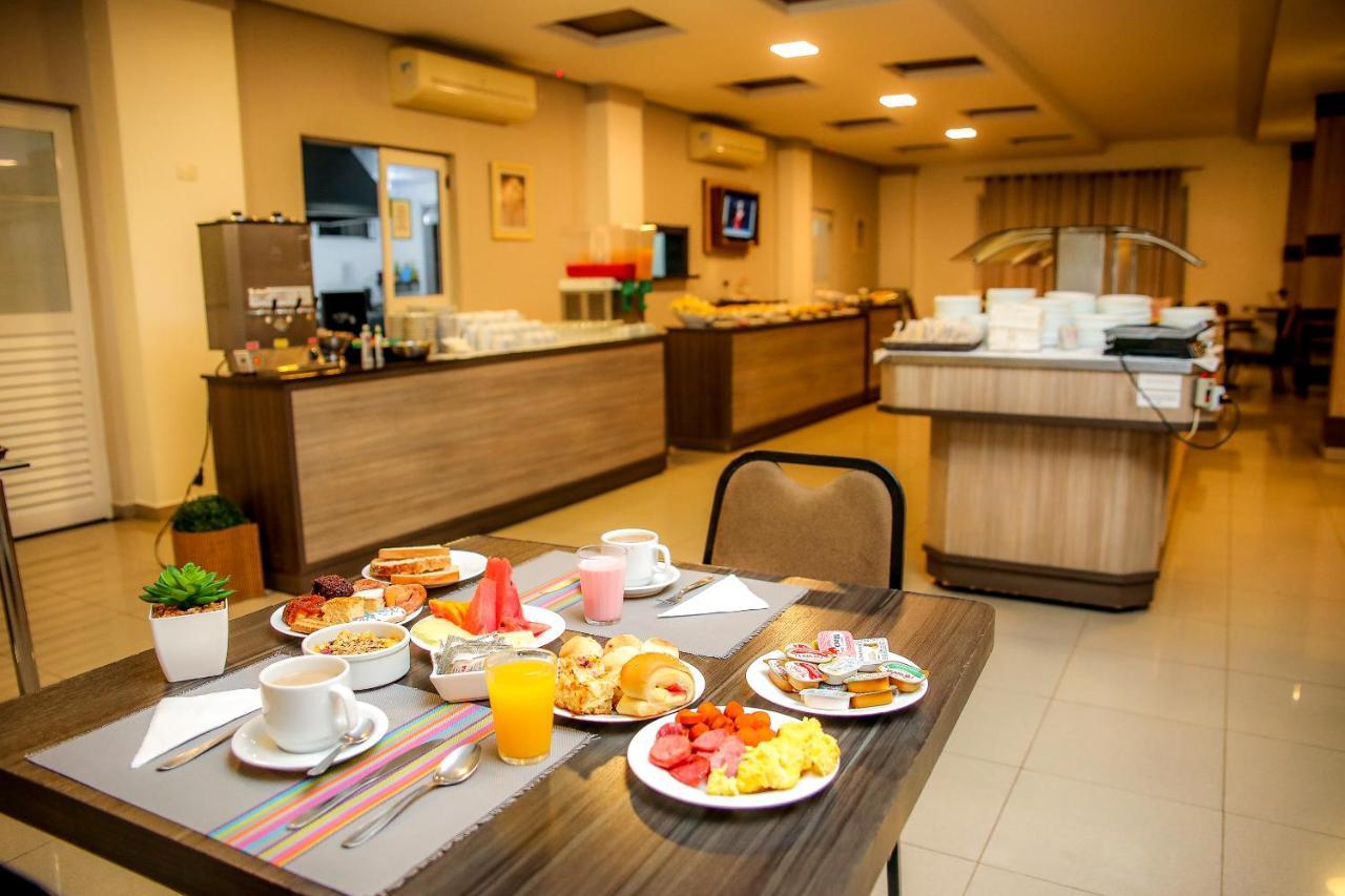 Rede Andrade Vivaldi Hotel Foz do Iguaçu Buitenkant foto