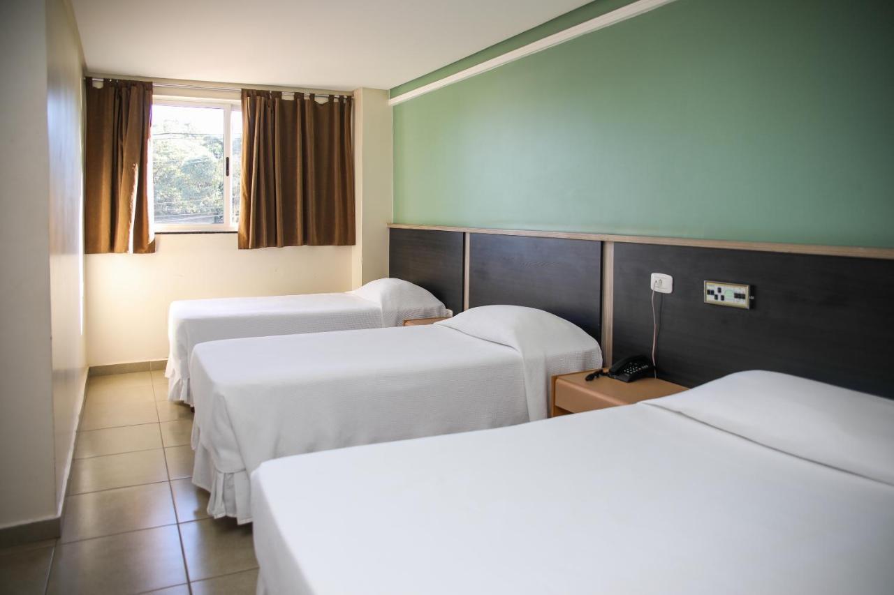 Rede Andrade Vivaldi Hotel Foz do Iguaçu Buitenkant foto